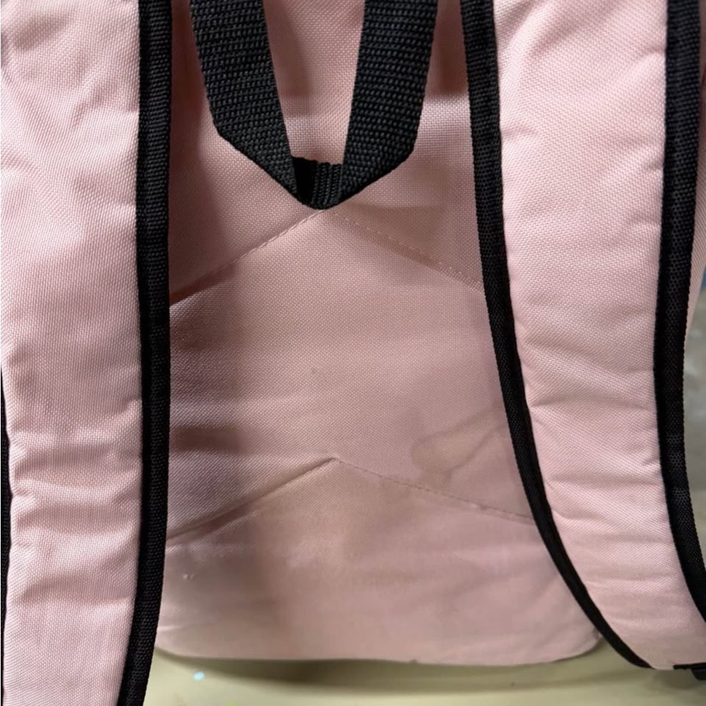 Pink Backpack cooler - Picture 5 of 5